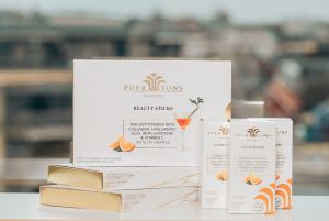 Beauty sticks x3, Glow bombs x3